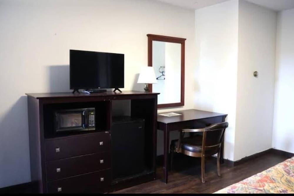 Hotel O photo 2