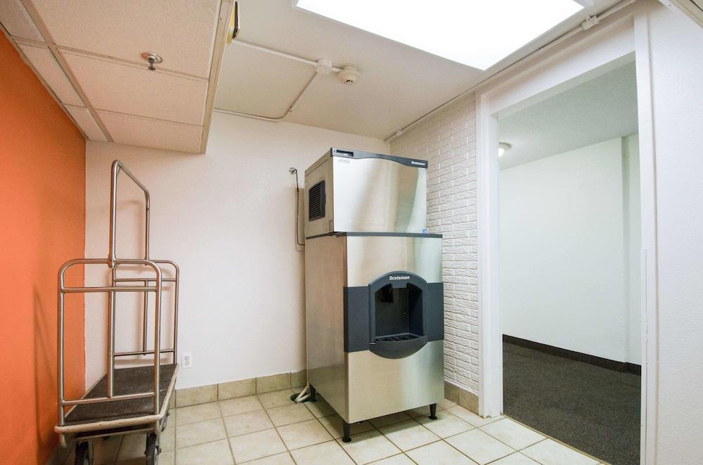 Motel 6 Springfield, VA - Washington DC Southwest photo 26