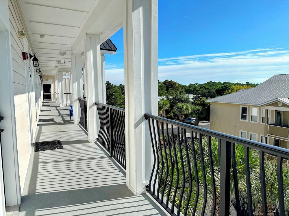 30A Inn & Suites photo 14