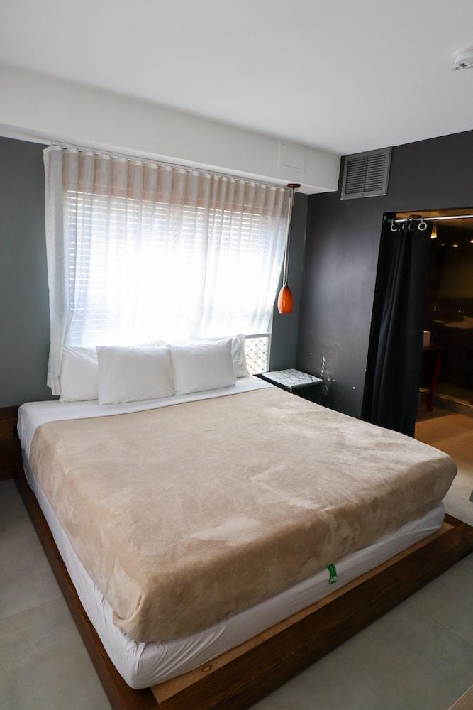Mercury Apart Hotel photo 66