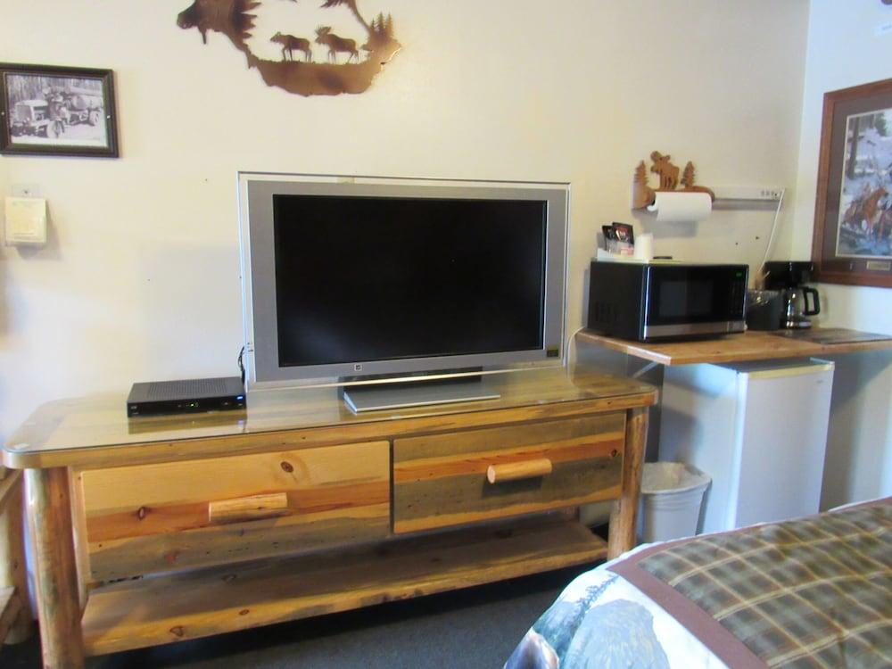 The Woodsman Country Lodge photo 30
