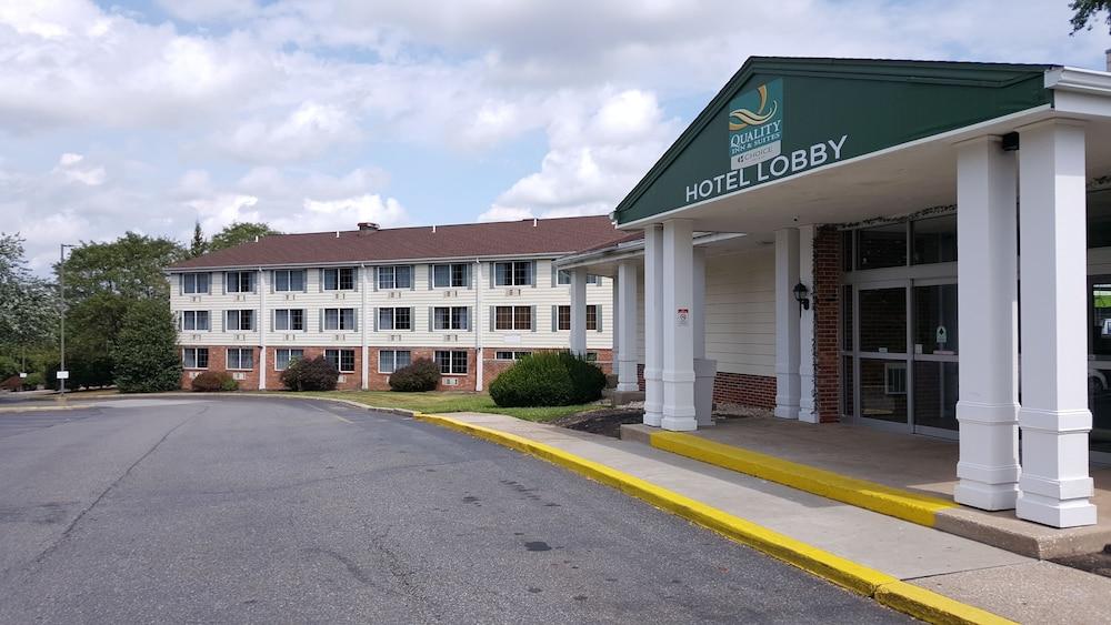 Quality Inn & Suites Conference Center photo 3