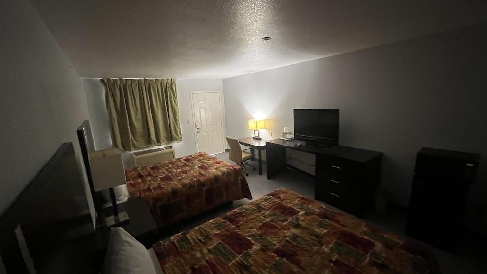 Atria Inn & Suites photo 10