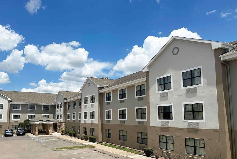 Extended Stay America Suites Houston Med Ctr Greenway Plaza photo 27