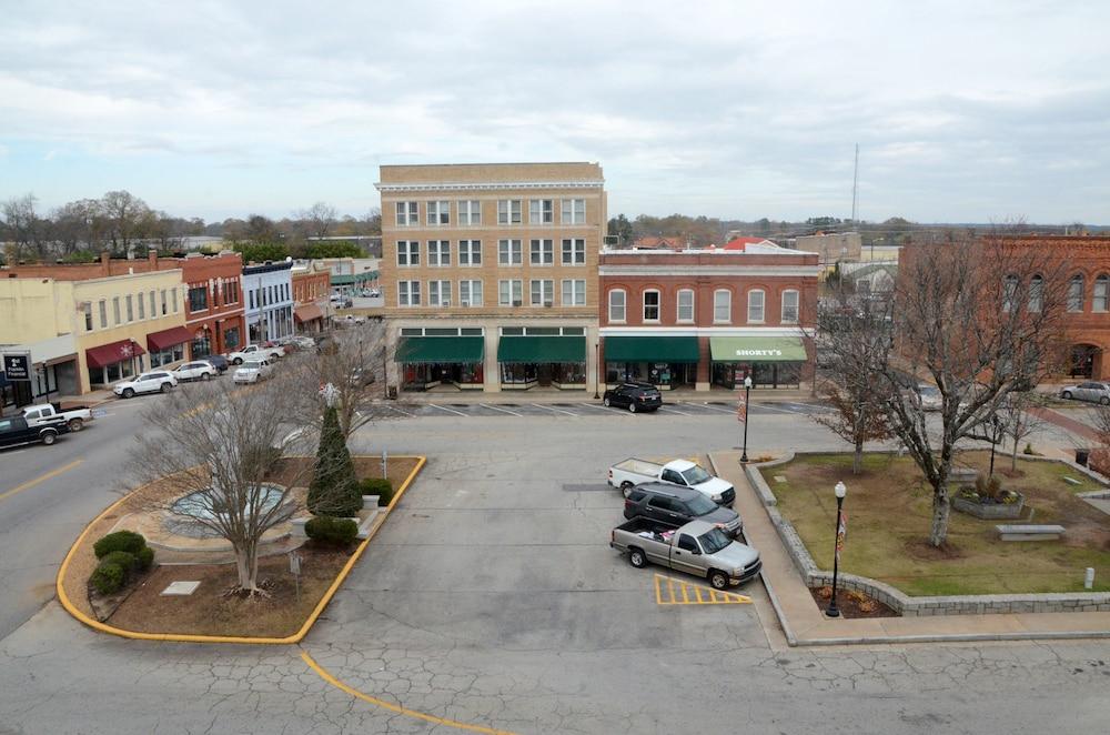 Samuel Elbert Hotel photo 22