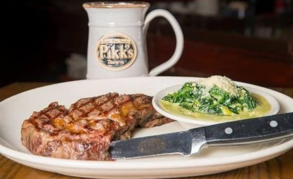 Pikk's Inn photo 29