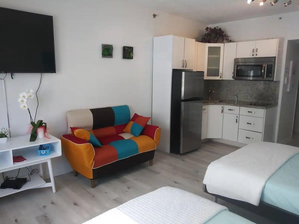 Casablanca Miami Beach photo 2