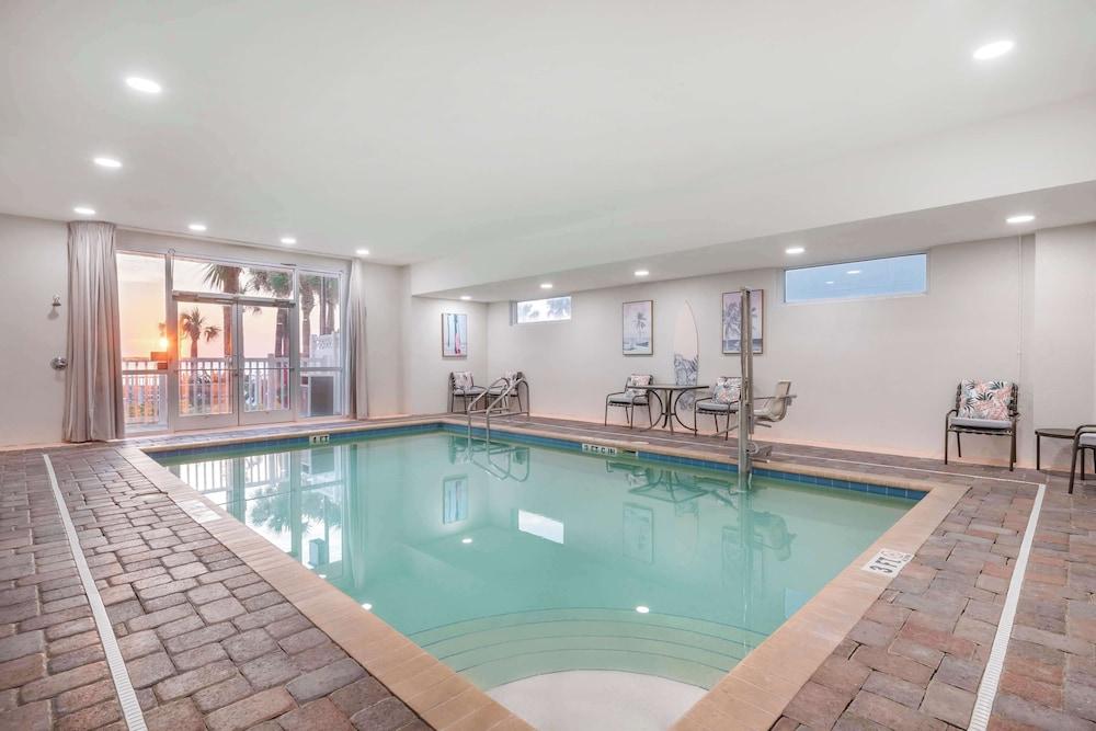 Hilton Vacation Club The Cove on Ormond Beach photo 6