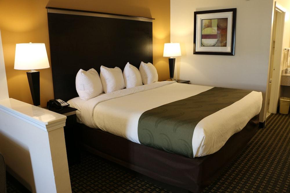 Highland Inn photo 3
