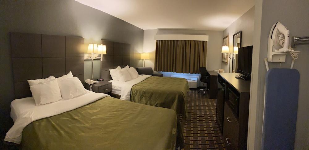 Quality Inn Mauston I-90 photo 6