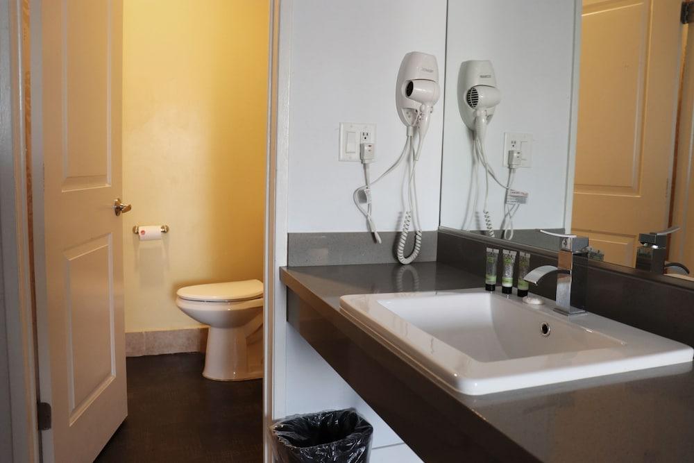 Hometel Suites - Los Angeles (Koreatown) photo 14