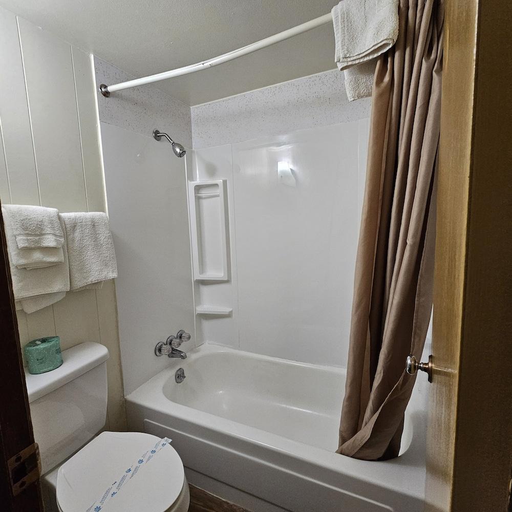 Home Motel Abbotsford photo 31