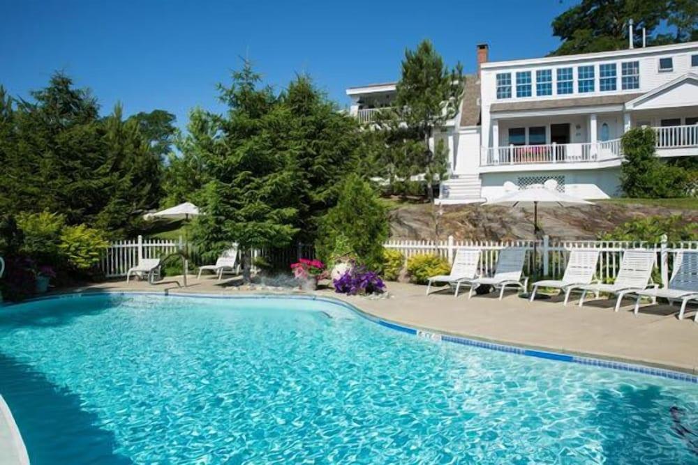 Island View Inn photo 29