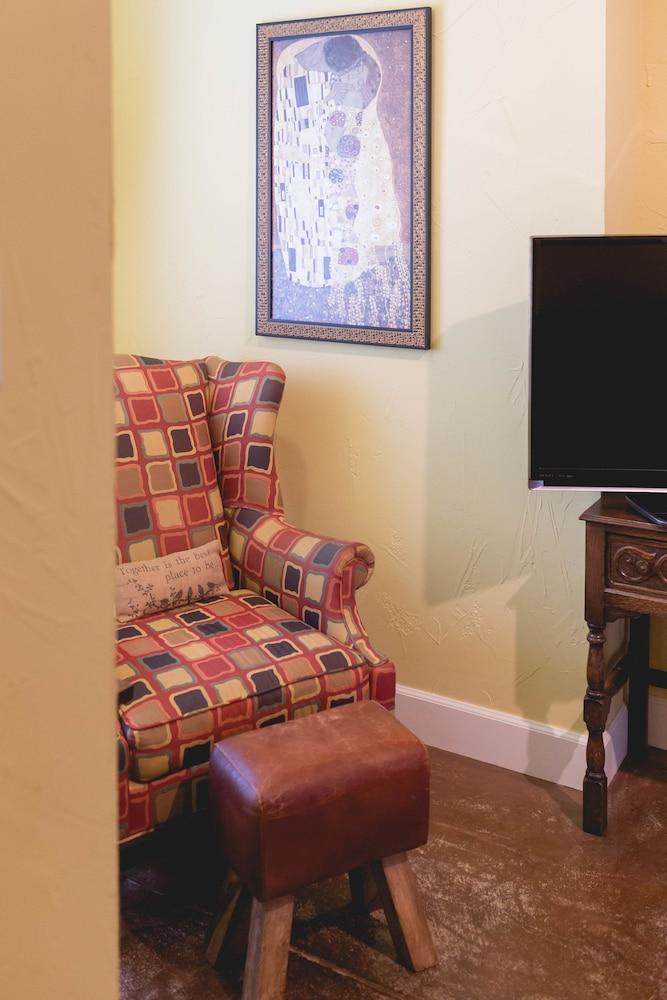 High Cotton Inn photo 56