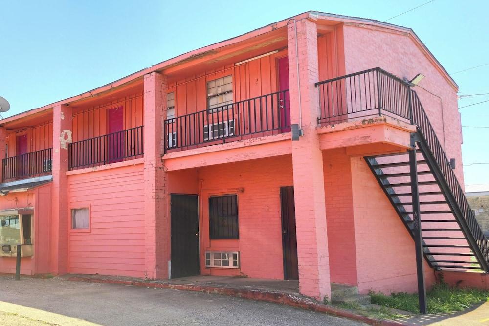 Way Side Inn by Hotel O Dallas near Fair Park Downtown photo 7