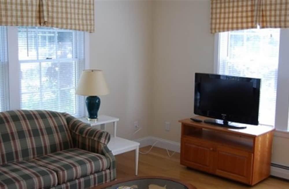Dockside Guest Quarters & Restaurant photo 21