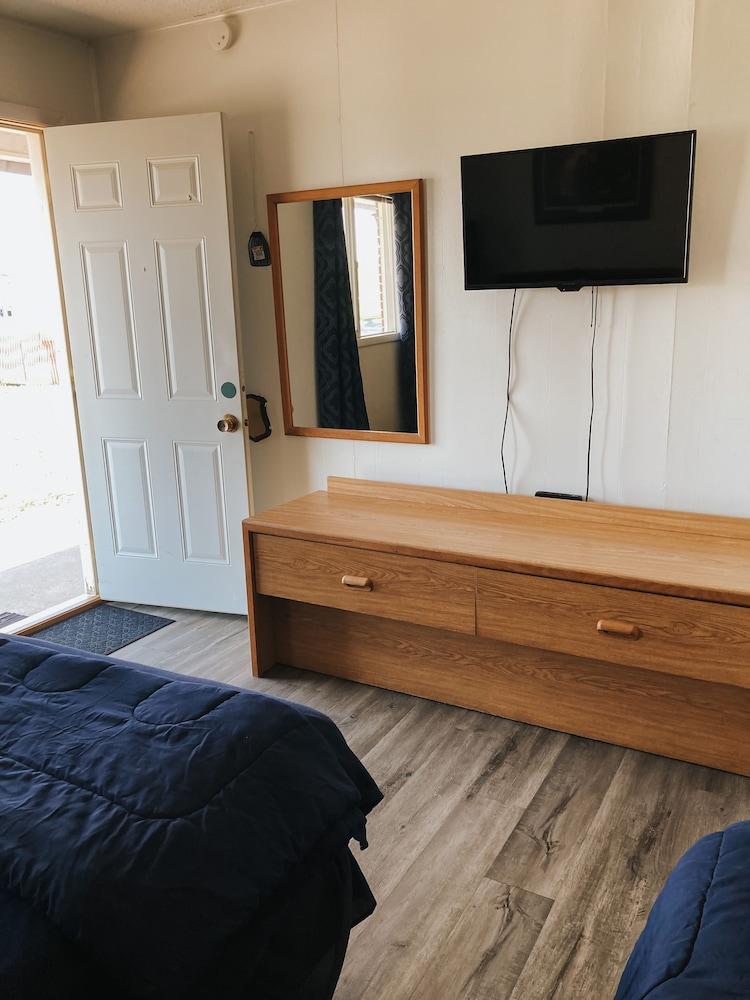 Wastabound Motels LLC photo 13