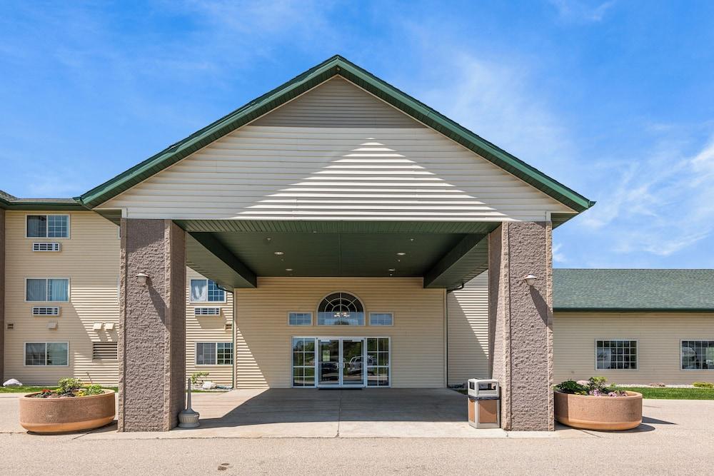 Boarders Inn & Suites by Cobblestone Hotels - Shawano photo 37