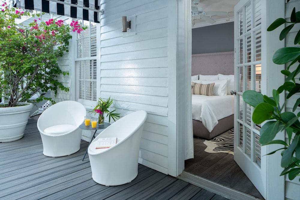 Alexanders Guesthouse - Adult Exclusive, LGBTQ Friendly photo 75