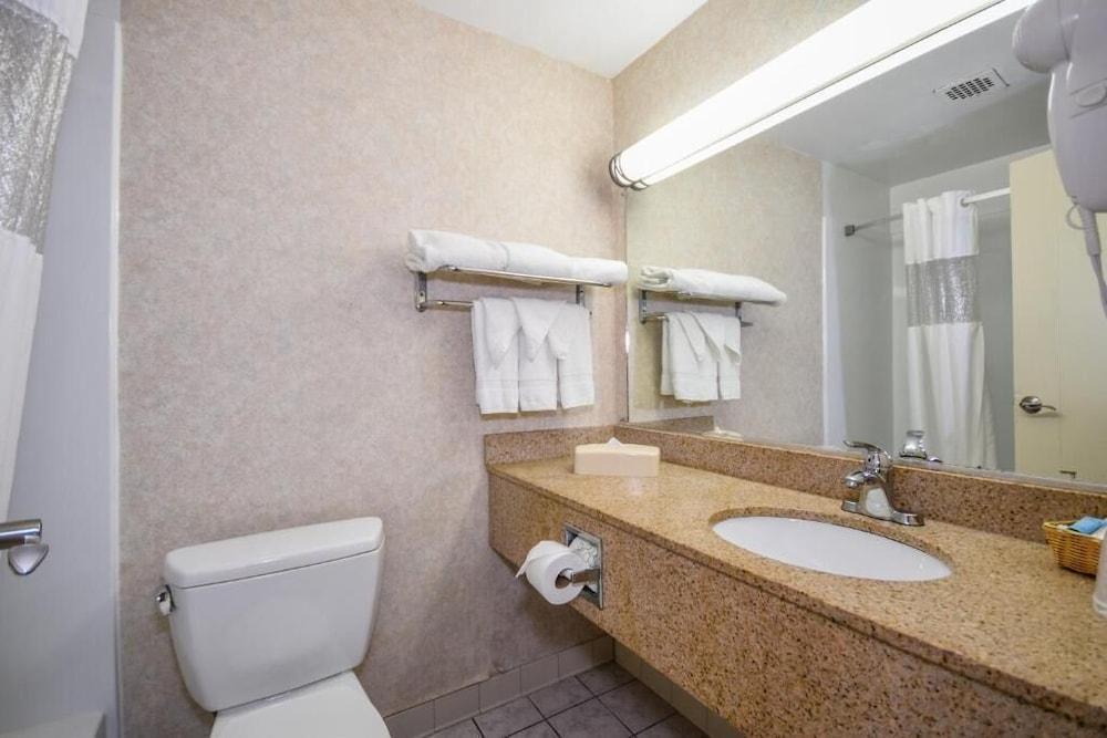 Charles River Inn photo 10