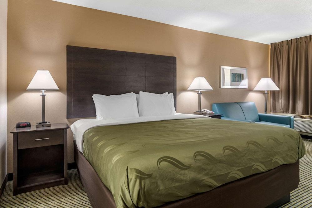 Quality Inn McDonough Atlanta South photo 9