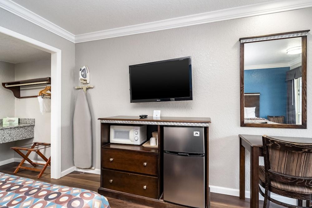 Gator Town Inn photo 12