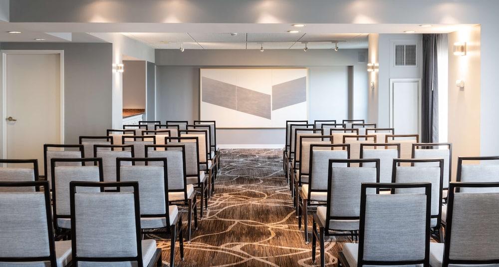 Hyatt Regency Long Island photo 35