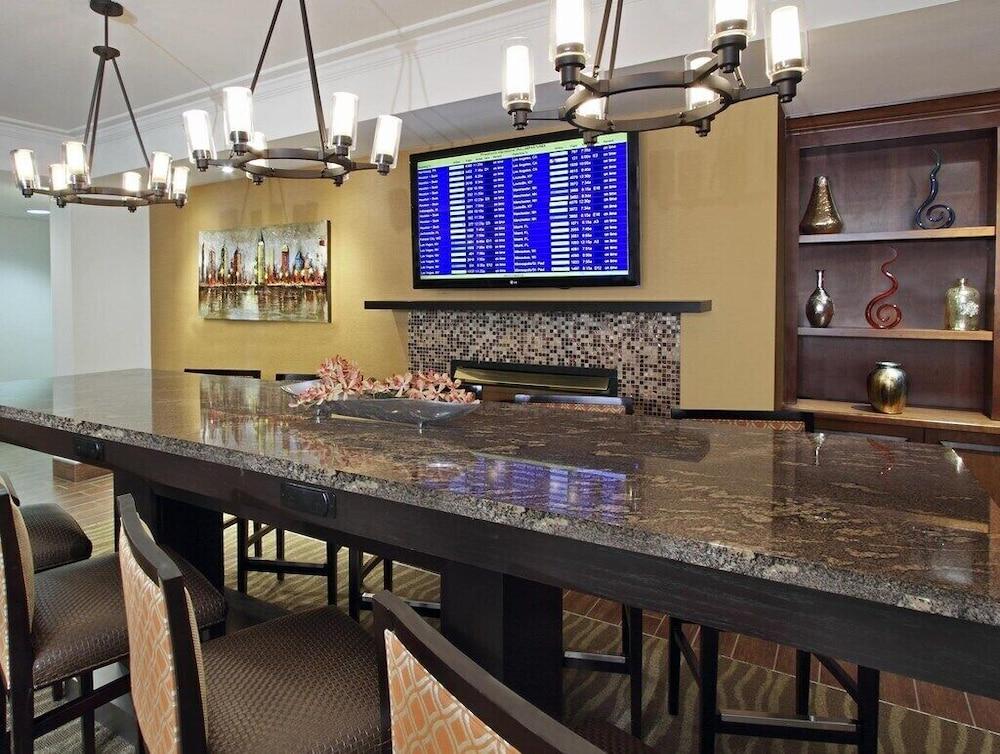 Inn at Philadelphia Airport photo 12