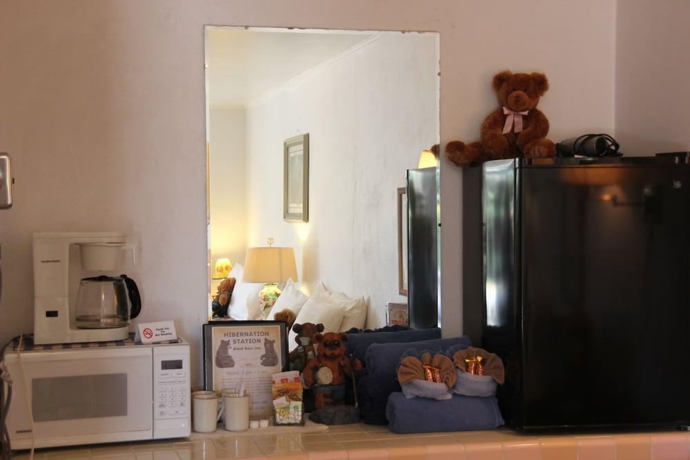 Black Bear Inn photo 58