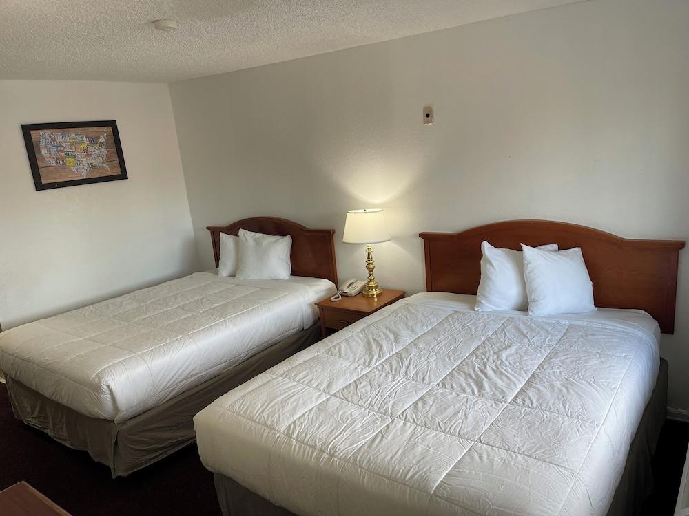 Inn at Lake Washington By OYO I-405 photo 12