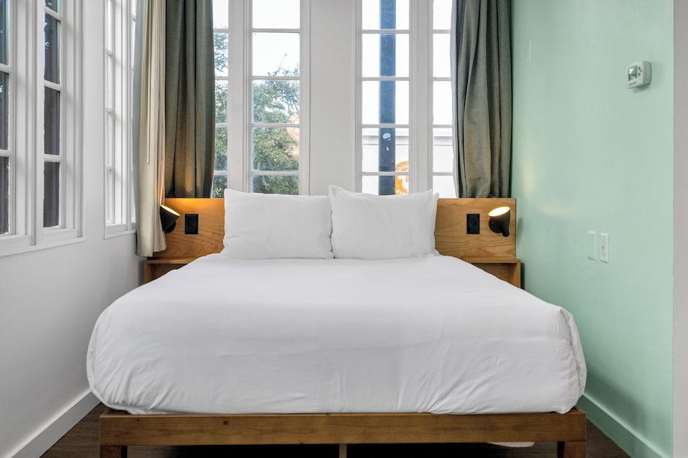 The Quisby Hotel photo 15