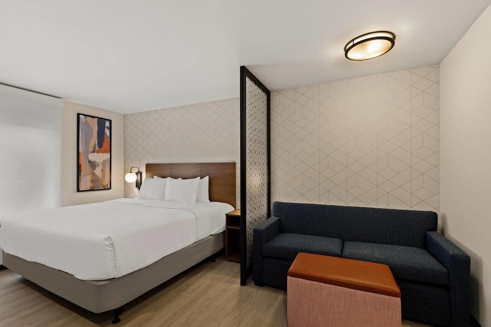 Hyatt Studios Kalispell photo 1