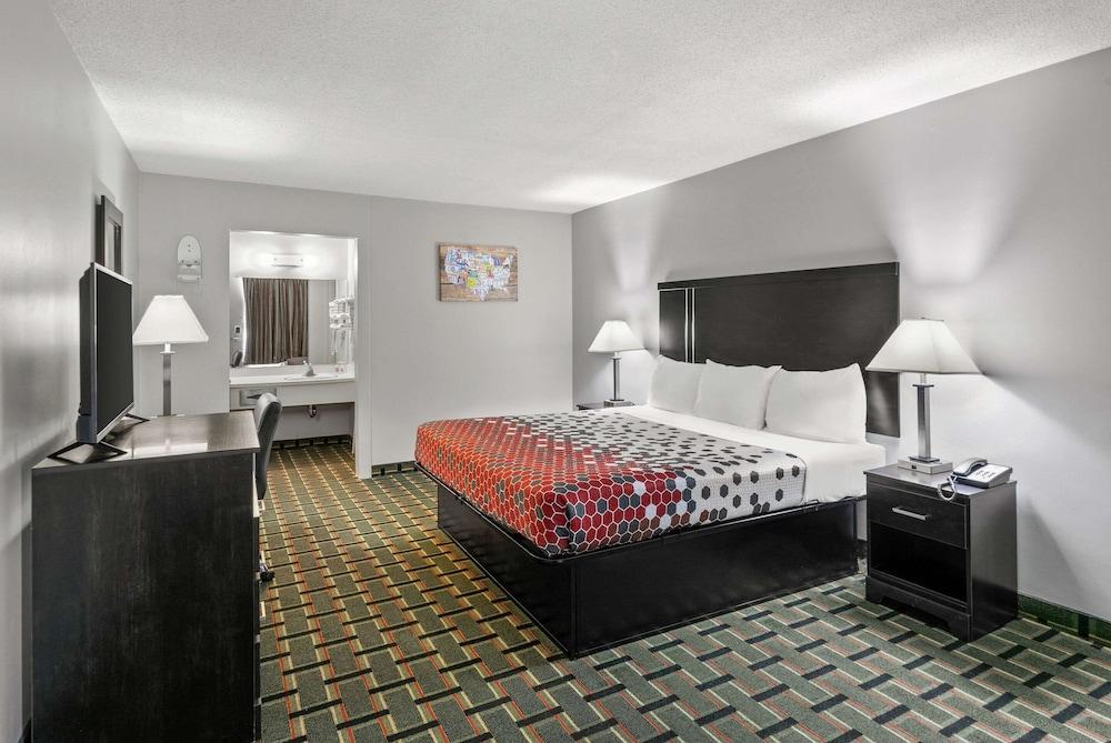 Econo Lodge Clemson - University Area photo 29
