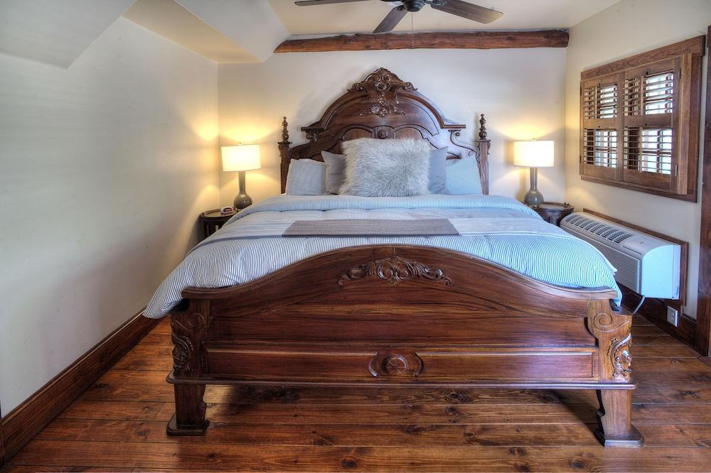 The Winchester Lodge photo 37