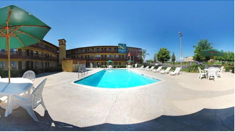 Quality Inn San Bernardino - Loma Linda photo 6