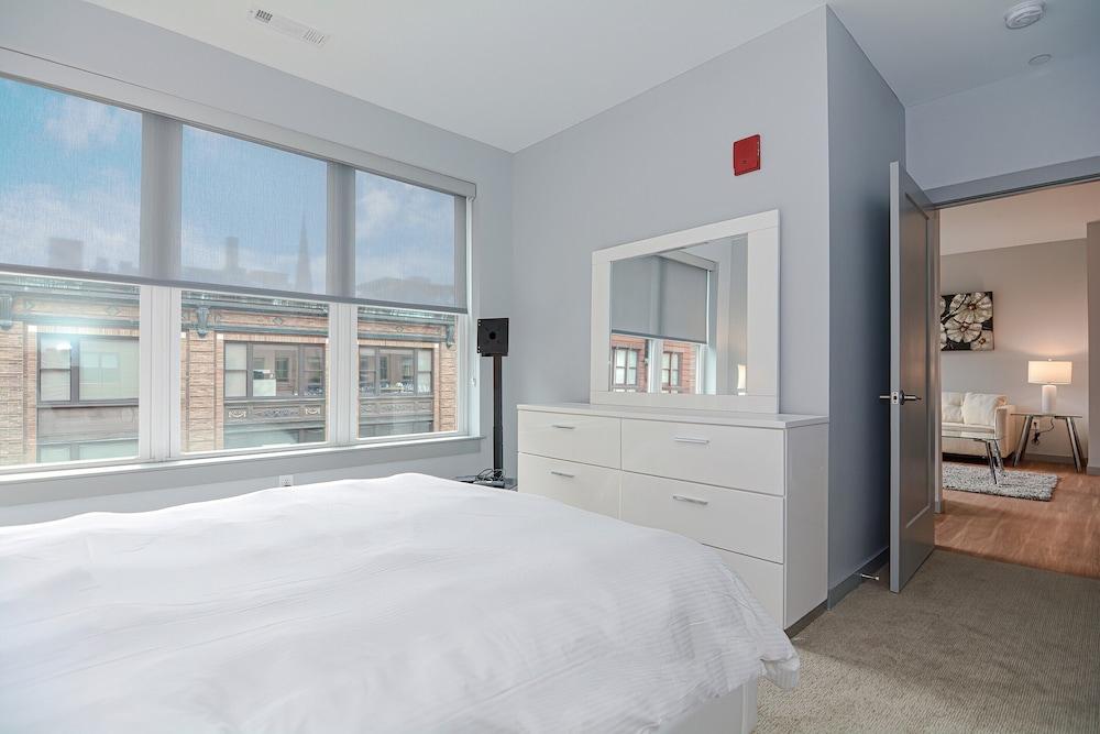 Global Luxury Suites Downtown Providence photo 13