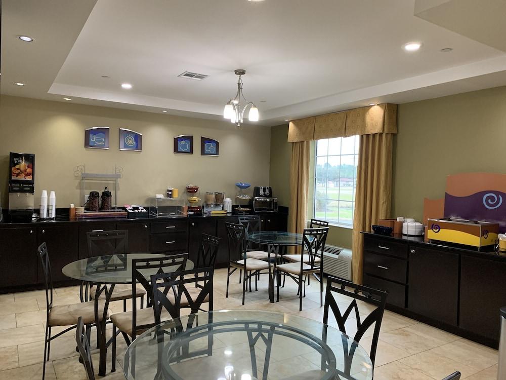 Rodeway Inn & Suites Winnfield photo 36