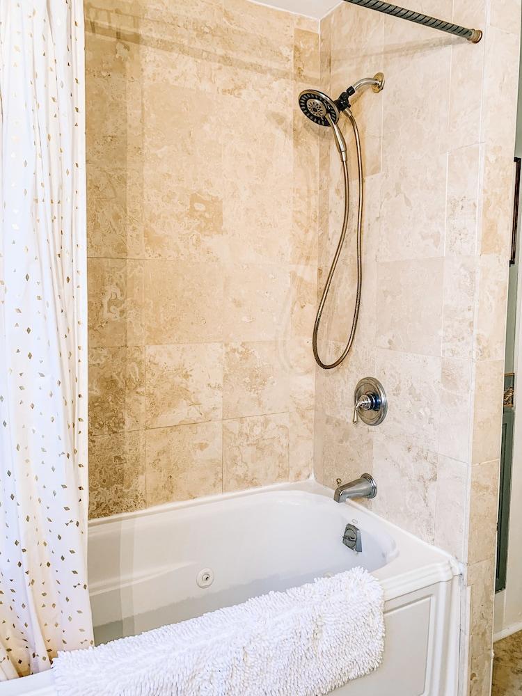 Park Place Inn and Cottages photo 15