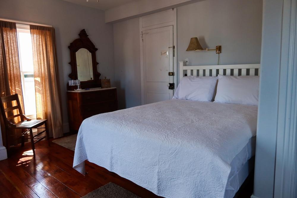 Chalfonte Hotel photo 7