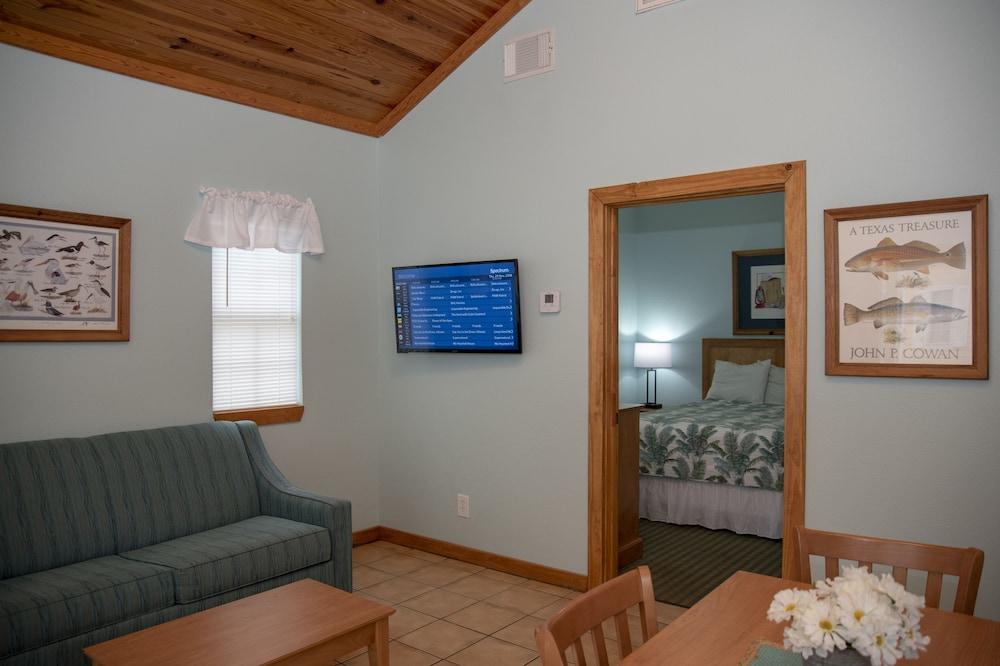 Pelican Bay Resort photo 8
