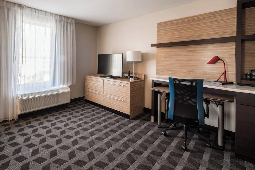 TownePlace Suites by Marriott Cleveland photo 9