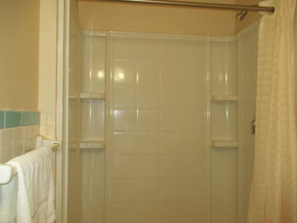 Royal Motel photo 8