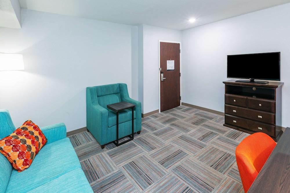 Hampton Inn Miami photo 28