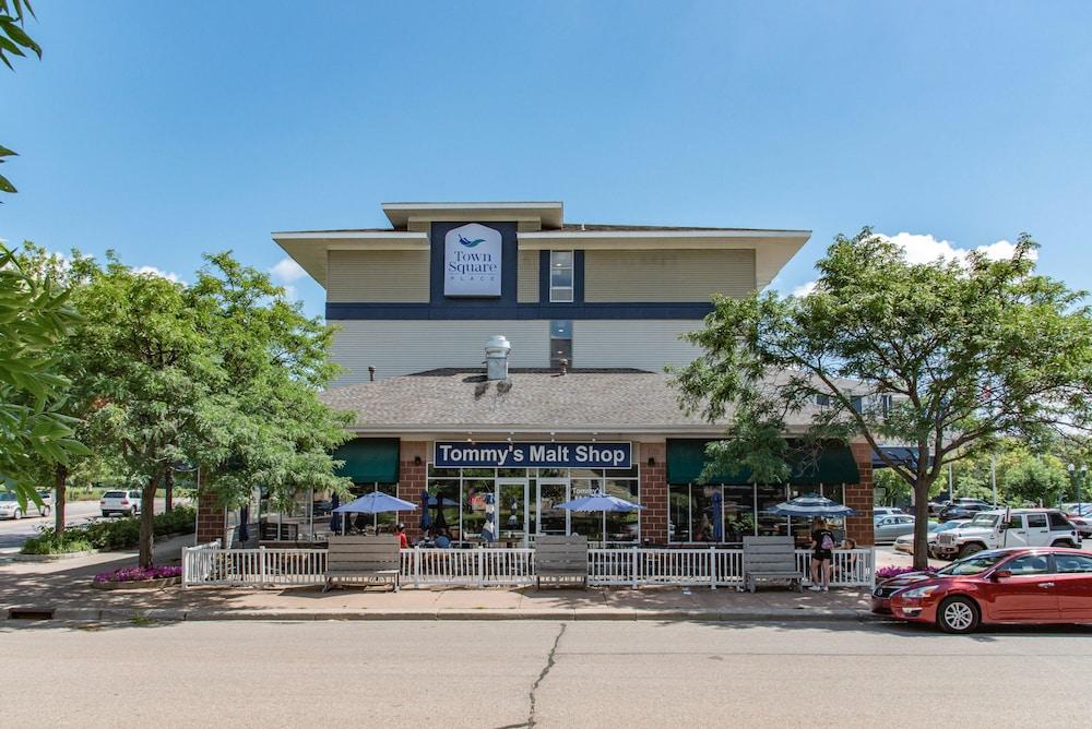 TownSquare Place photo 33