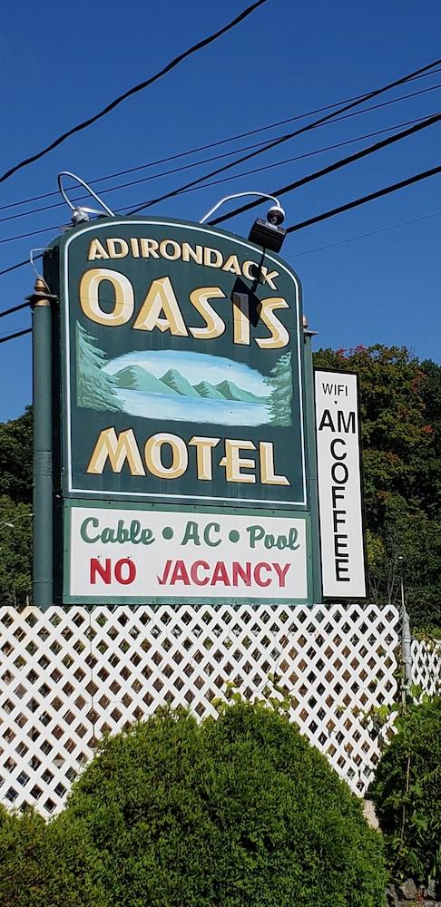 Adirondack Oasis Motel photo 46