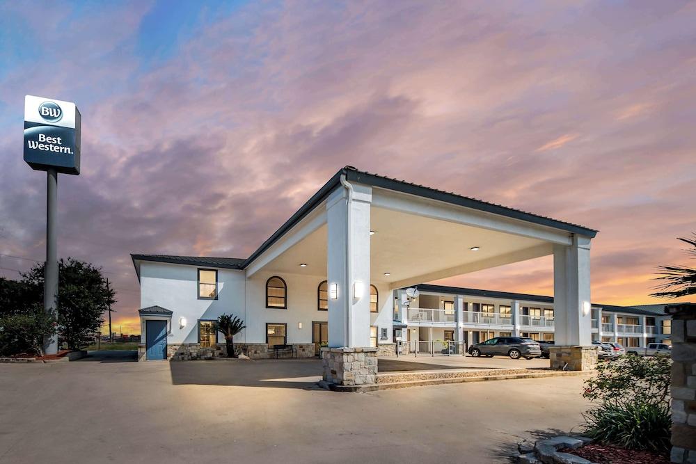 Best Western George West Executive Inn photo 25
