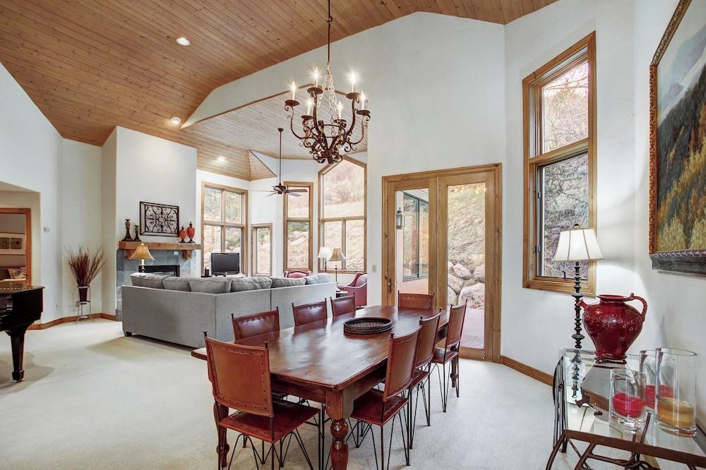 Arrowhead Village, A Vail Resorts Property photo 21