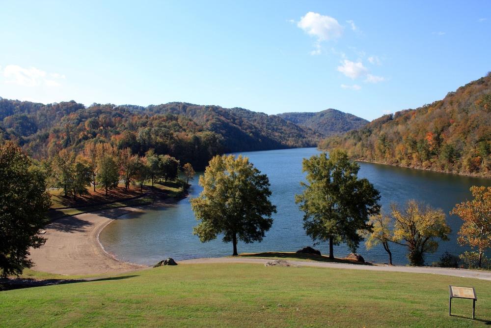 Buckhorn Lake State Resort Park photo 5