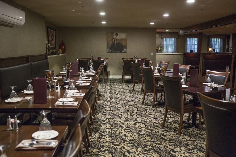 Chocksett Inn and Restaurant photo 17