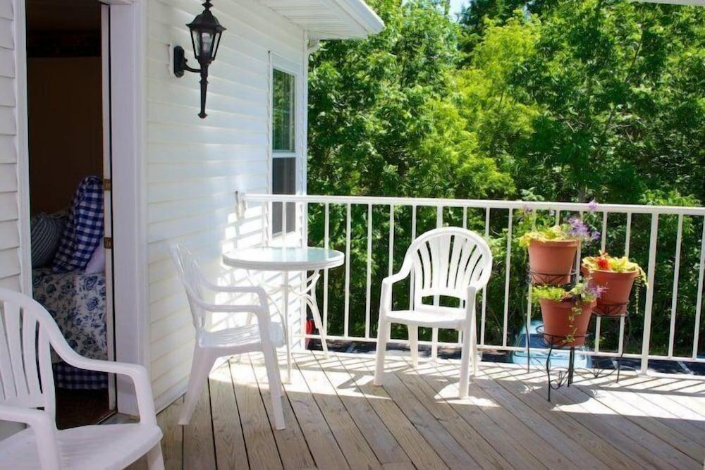 Bay Breeze Resort photo 86